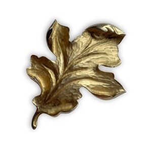 Coro Gold Tone Leaf Pin Ladies Vintage Signed